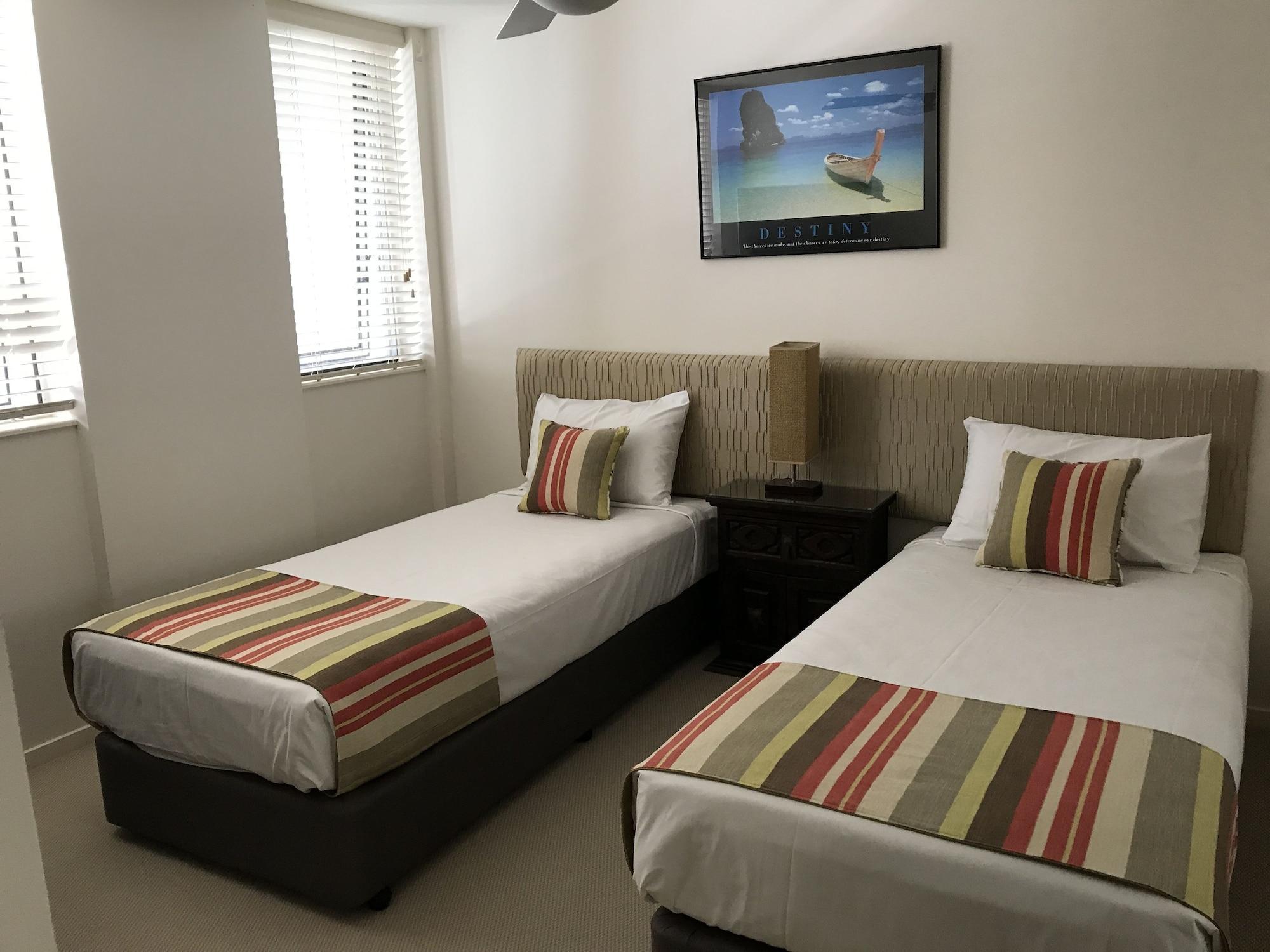 Aspect Caloundra Aparthotel Exterior photo