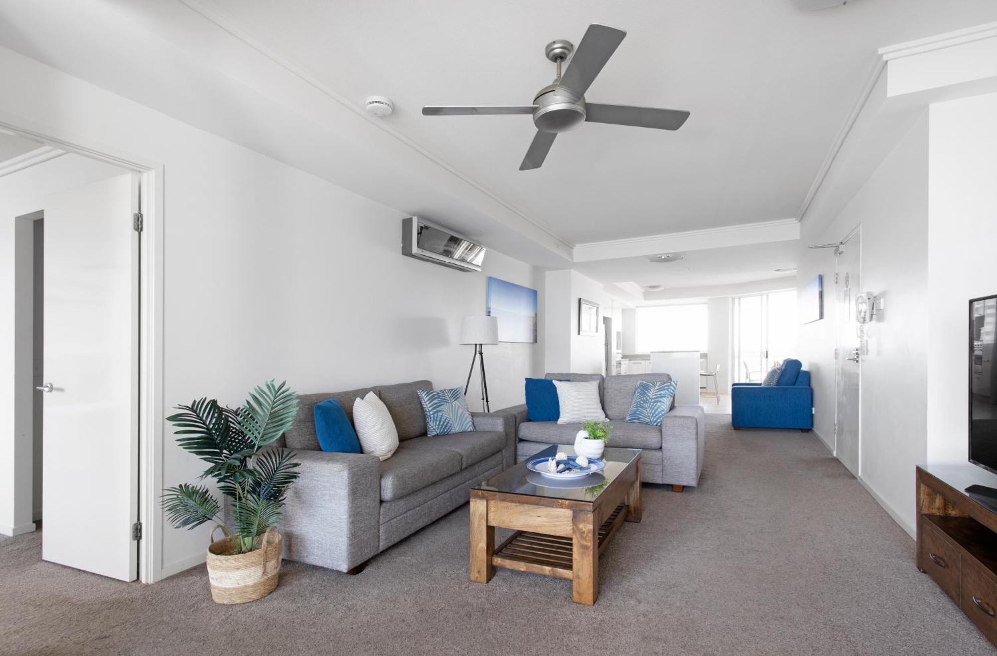 Aspect Caloundra Aparthotel Exterior photo
