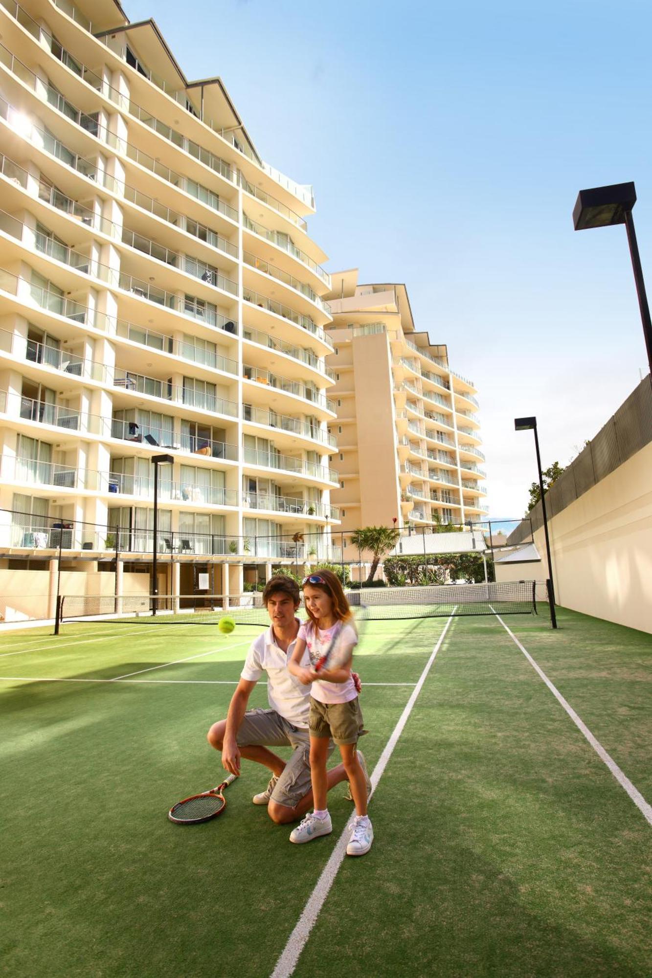 Aspect Caloundra Aparthotel Exterior photo