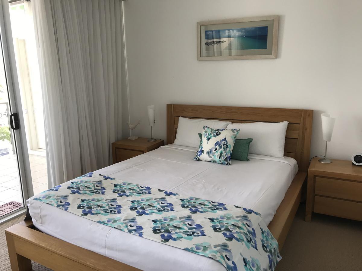 Aspect Caloundra Aparthotel Exterior photo